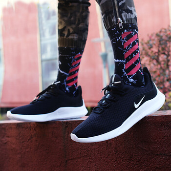 耐克(Nike)跑步鞋現(xiàn)貨AA2181-002 19春季尚新 