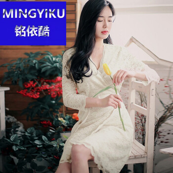 經(jīng)典條紋連衣裙，讓你賺足回頭率
