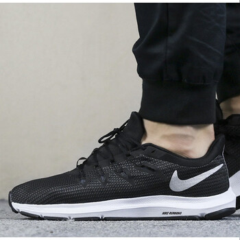 耐克（NIKE）跑步鞋AA7403-001/2019夏季新款 黑/白  