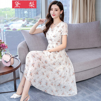 清爽荷葉袖，讓你告別微胖界尷尬