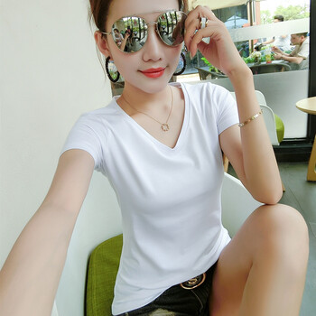 寬松印花短袖，打造優(yōu)雅小仙女