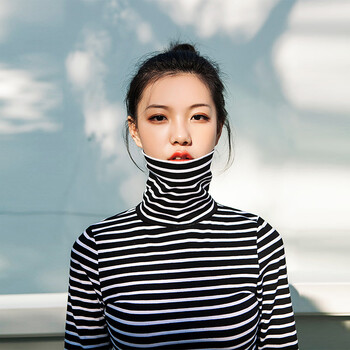 秀衫衫 立體裁剪 短袖 T恤 女 高領(lǐng)