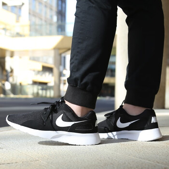 NIKE跑步鞋654473-010 42