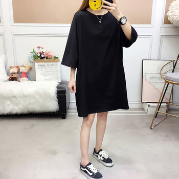 純色寬松上衣，微胖妹子的好幫手