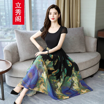 簡(jiǎn)約純色連衣裙，穿出優(yōu)雅氣質(zhì)范