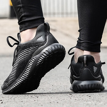 Adidas跑步鞋DB1090 