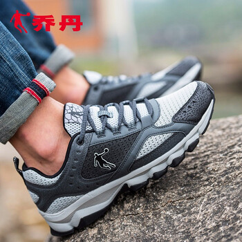 喬丹跑步鞋黑色/淺灰-時(shí)尚款 