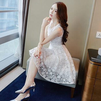 氣質(zhì)露肩裙，打造優(yōu)雅小仙女