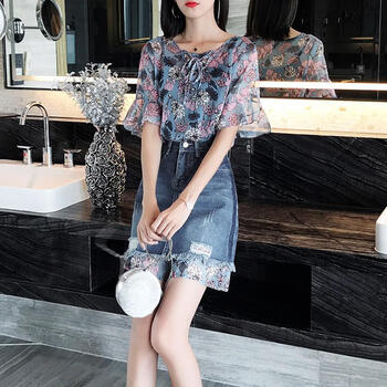 復(fù)古連衣裙，打造甜美小仙女