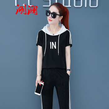 活力減齡，俏皮印花連衣裙大集合