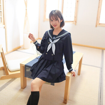 迷你毛呢外套，打造優(yōu)雅小仙女