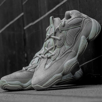 adidas 阿迪達斯跑步鞋海鹽EE7287五天左右發(fā)貨 