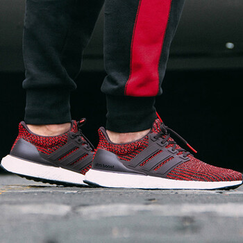 阿迪達斯（Adidas）跑步鞋CP9248 36，37，38，41，42，43