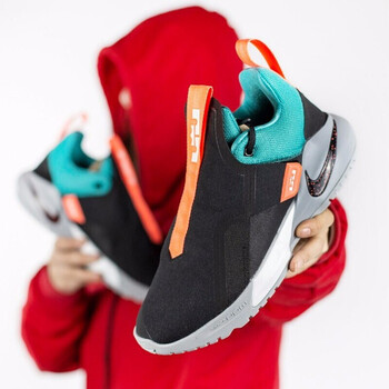 耐克（NIKE）籃球鞋詹姆斯使節(jié)11/AO2920-005 42