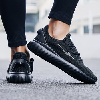 鴻星爾克春秋男鞋