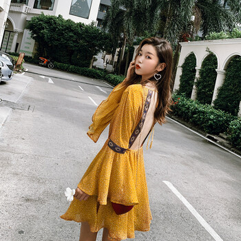 百搭純色連衣裙，打造甜美女神