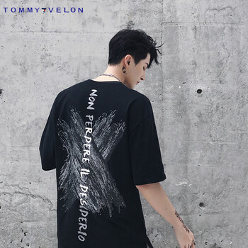 湯米威龍（TOMMY VELON） 五分袖 男士T恤 黑色（噴漆154） 