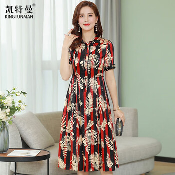 氣質(zhì)蕾絲裙，展現(xiàn)你的優(yōu)雅女人味