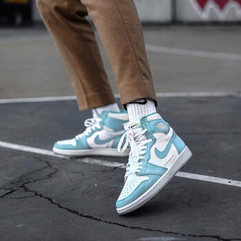 耐克（NIKE）籃球鞋湖水綠麂皮555088-311 