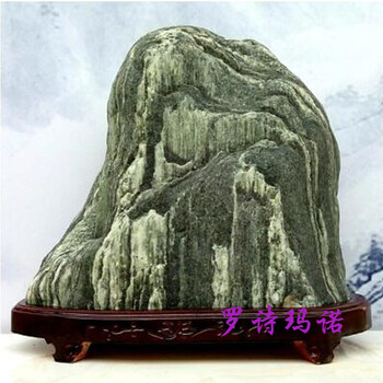 客廳裝修，精致擺件來點綴