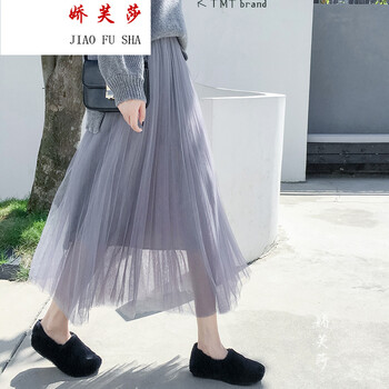 復(fù)古毛呢短裙，微胖妹子的小心機(jī)