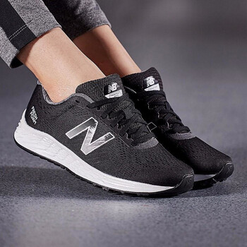 NEW BALANCE跑步鞋WARISSB1黑色 