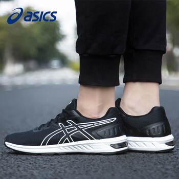 asics跑步鞋黑色/白色 