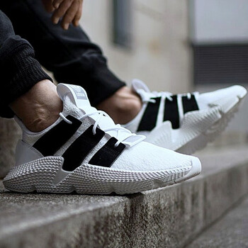 阿迪達(dá)斯（Adidas）跑步鞋D96727 