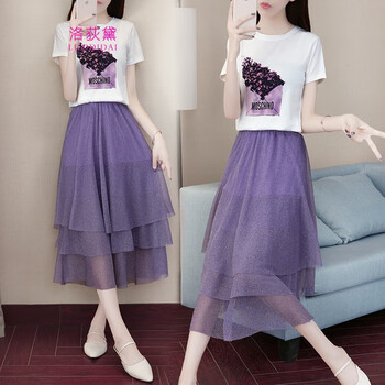 純色長(cháng)袖連衣裙，穿出你的少女心