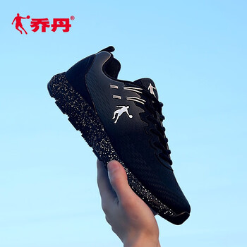 舒適系帶跑鞋，讓你遠(yuǎn)離亞健康！