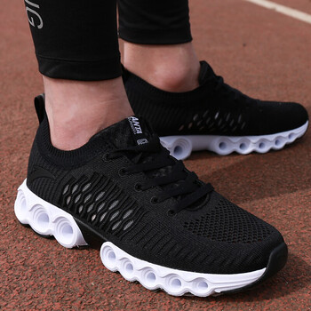 安踏（ANTA）跑步鞋-7/黑/安踏白 