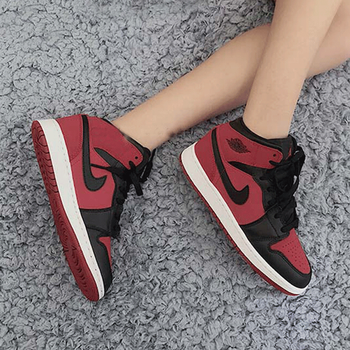 耐克（NIKE）籃球鞋554725-610黑紅小禁穿 40