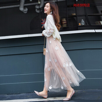 性感網(wǎng)紗半身裙，打造復(fù)古小仙女