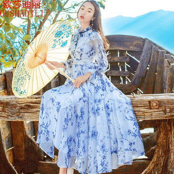 歐莎迪麗（OUSHADILI） 碎花 蕾絲 連衣裙