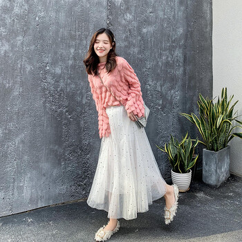 不規(guī)則半身裙打造優(yōu)雅小仙女