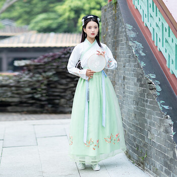 美少女的時(shí)尚風(fēng)，蕾絲連衣裙