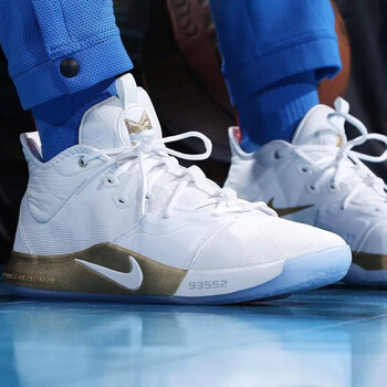 耐克（NIKE）籃球鞋白金色CI2667-100 