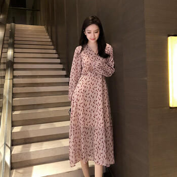 減齡連衣裙，讓你變身性感女神