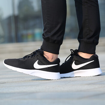 NIKE跑步鞋812654-011 39