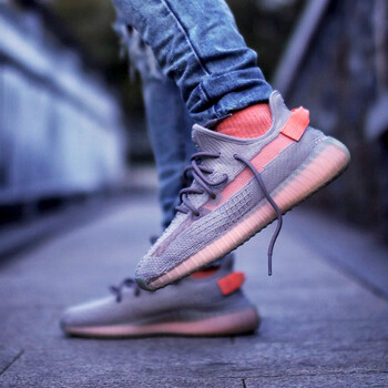 阿迪達斯（Adidas）跑步鞋歐洲限定EG7492 