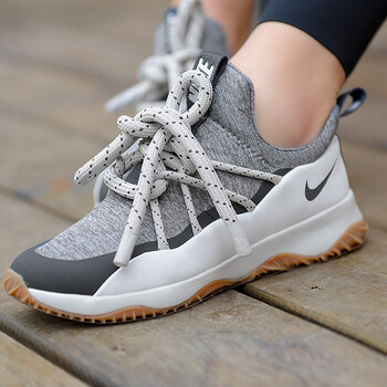 耐克（NIKE）跑步鞋AA1097-100 36，37.5，38.5，38，39，36.5，35.5