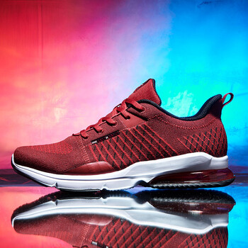 系帶透氣跑鞋，你的健康選擇