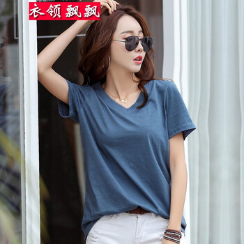 衣領(lǐng)飄飄 明線裝飾 短袖 T恤 女 V領(lǐng)