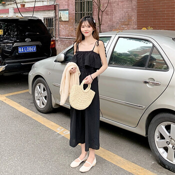 時尚高腰牛仔褲讓你秒變小鮮肉
