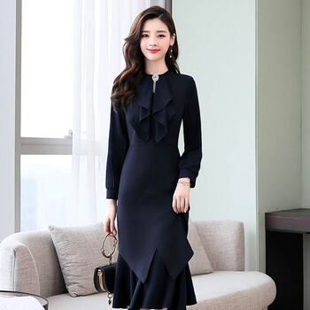 純色露肩裙，讓你變身性感女神