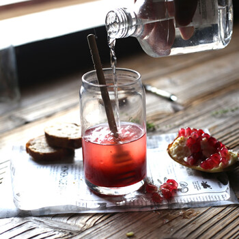創(chuàng)意玻璃水杯，讓你的生活更美