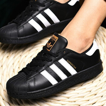 阿迪達(dá)斯（Adidas）板鞋B23642 