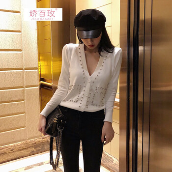 經(jīng)典小西裝，讓你賺足回頭率
