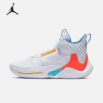 耐克（NIKE）籃球鞋BV6352-100 