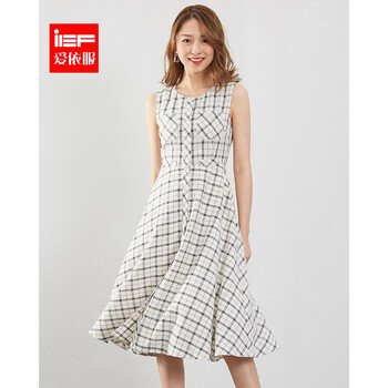 微胖季，純色連衣裙輕松做女神